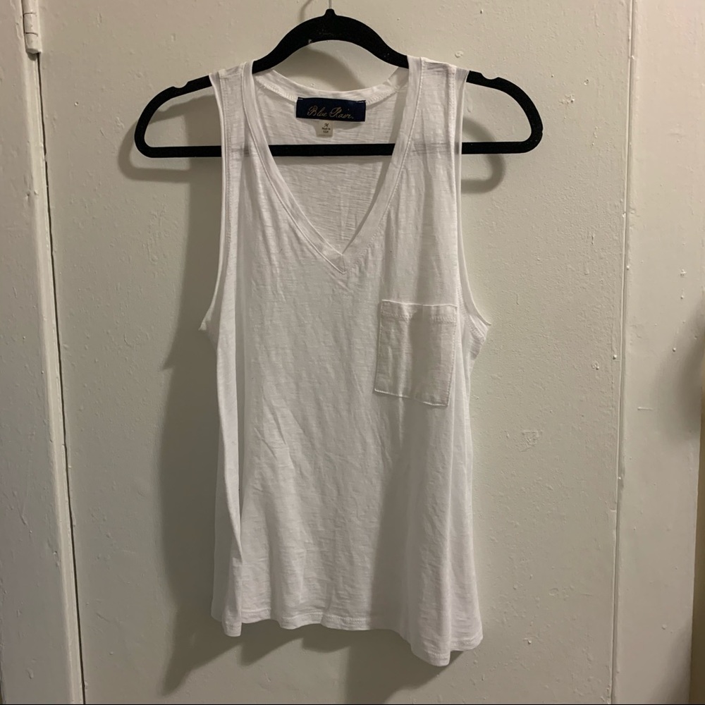 Francesca’s White Tank Top